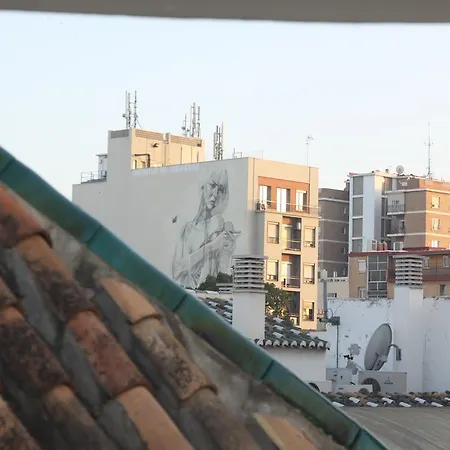 Hostel The Lights Malaga